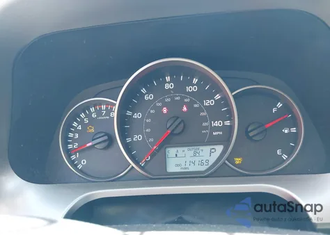 2016 Toyota Rav4 Le z USA, uszkodzony, nr VIN JTMZFREV1GJ094294